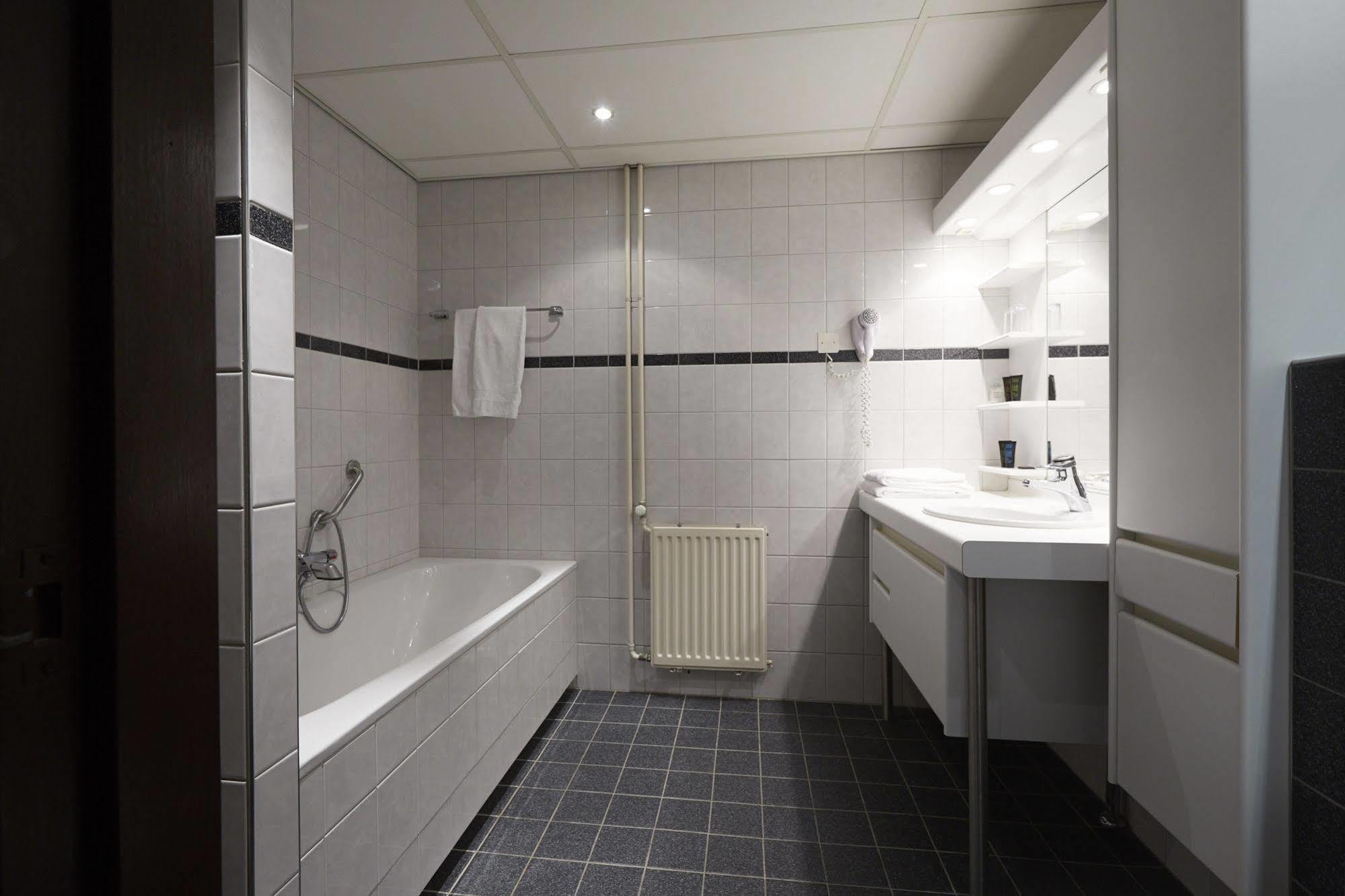 Hotel Zwartewater Zwartsluis Eksteriør bilde